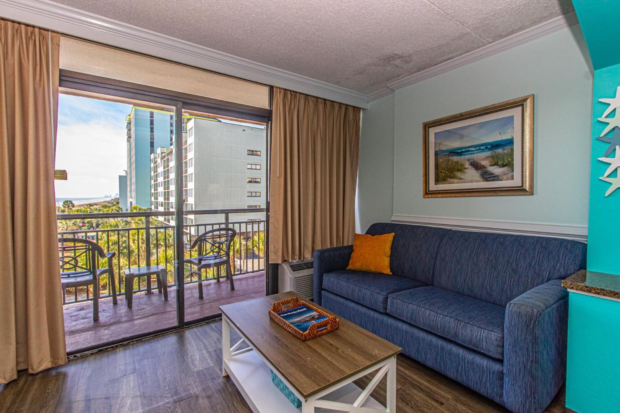 Oversized Ocean View Queen Suite With Beautiful Fireplace And Accents - Sleeps 4 Guests! Myrtle Beach Rum bild