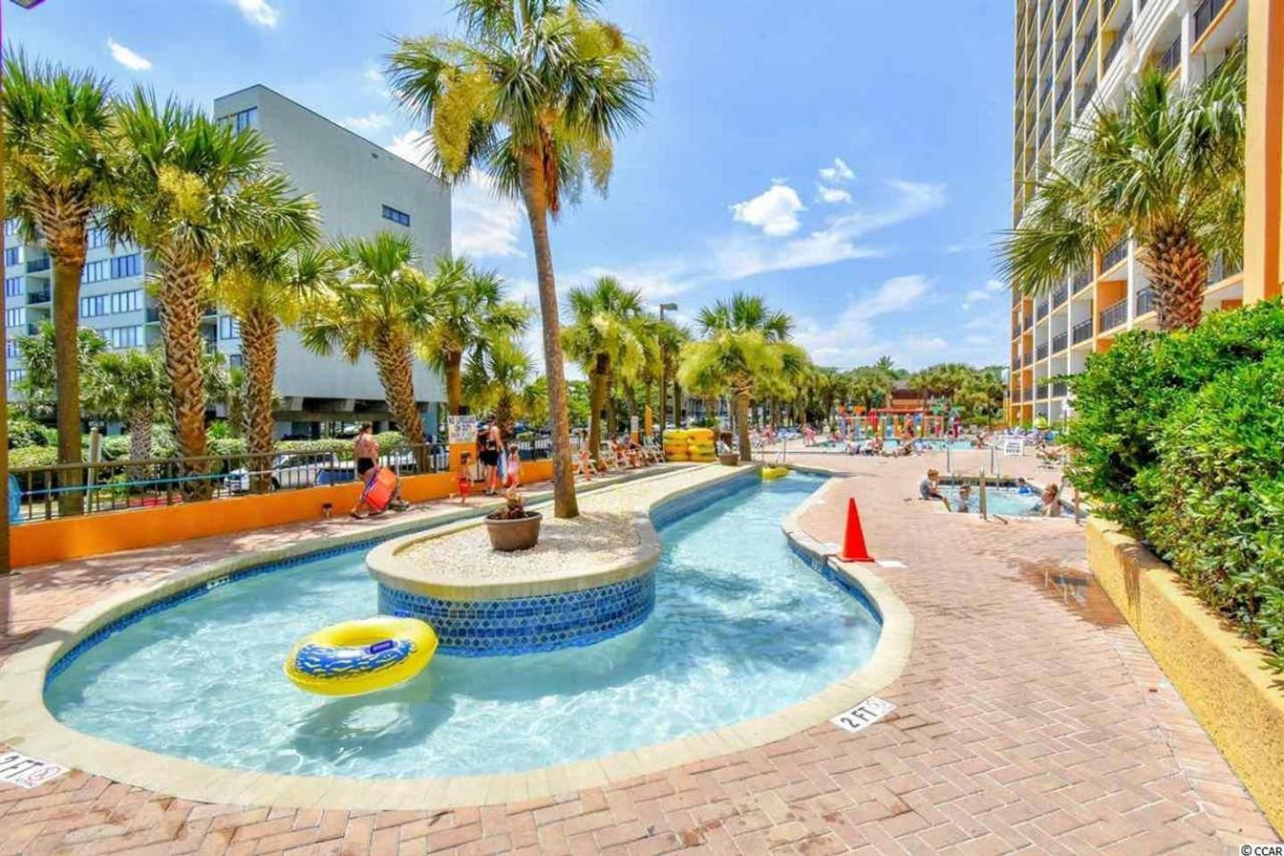 Oversized Ocean View Queen Suite With Beautiful Fireplace And Accents - Sleeps 4 Guests! Myrtle Beach Rum bild