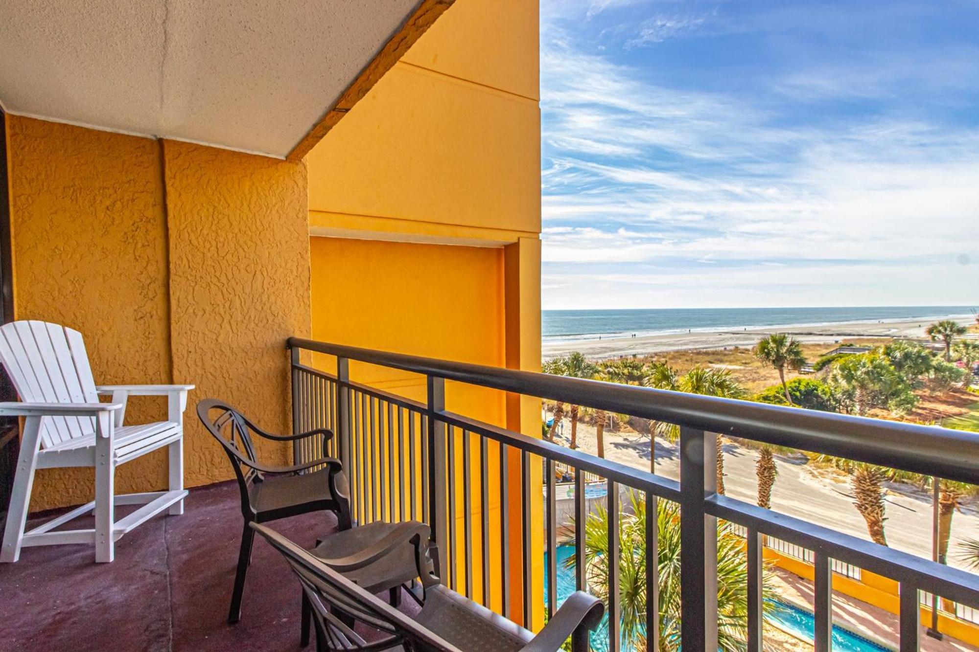 Oversized Ocean View Queen Suite With Beautiful Fireplace And Accents - Sleeps 4 Guests! Myrtle Beach Rum bild